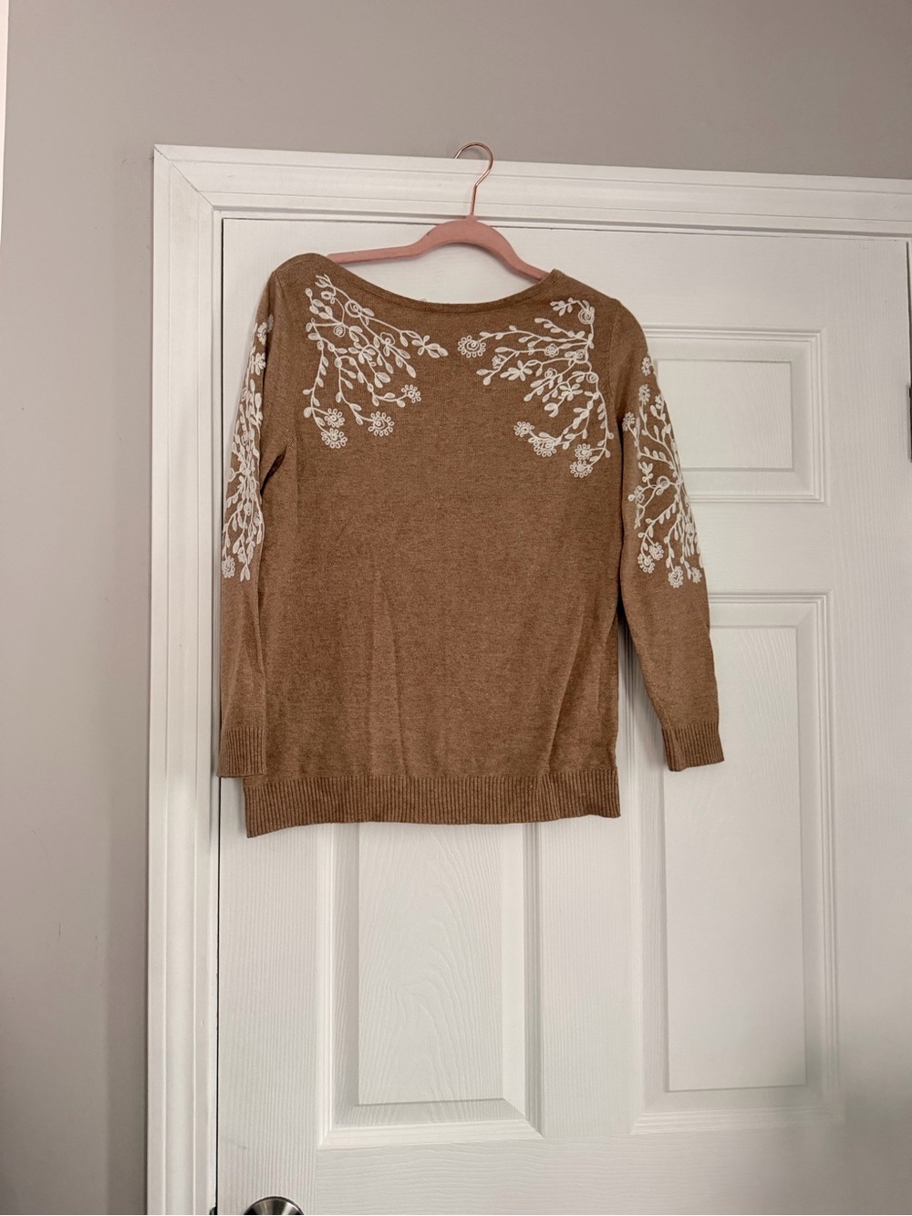 Floral Embroidered Camel Crewneck Sweater - Women